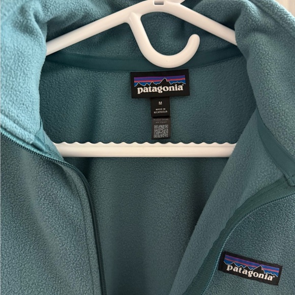 Patagonia Women's Micro D 1/2-Zip Fleece Pullover - Picture 3 of 4